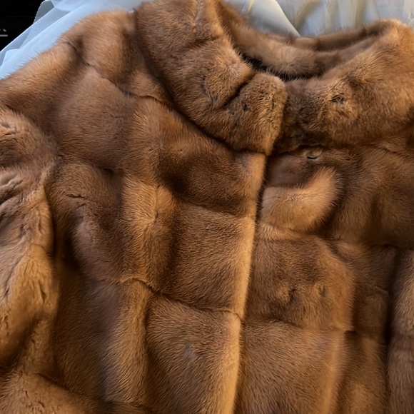 NEW Champagne color natural mink fur coat - Picture 11 of 11